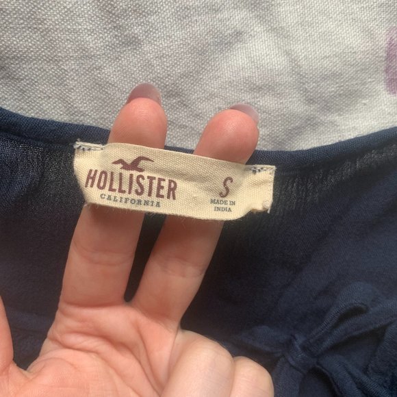 Hollister Long Sleeve Top in Navy - Picture 4 of 9